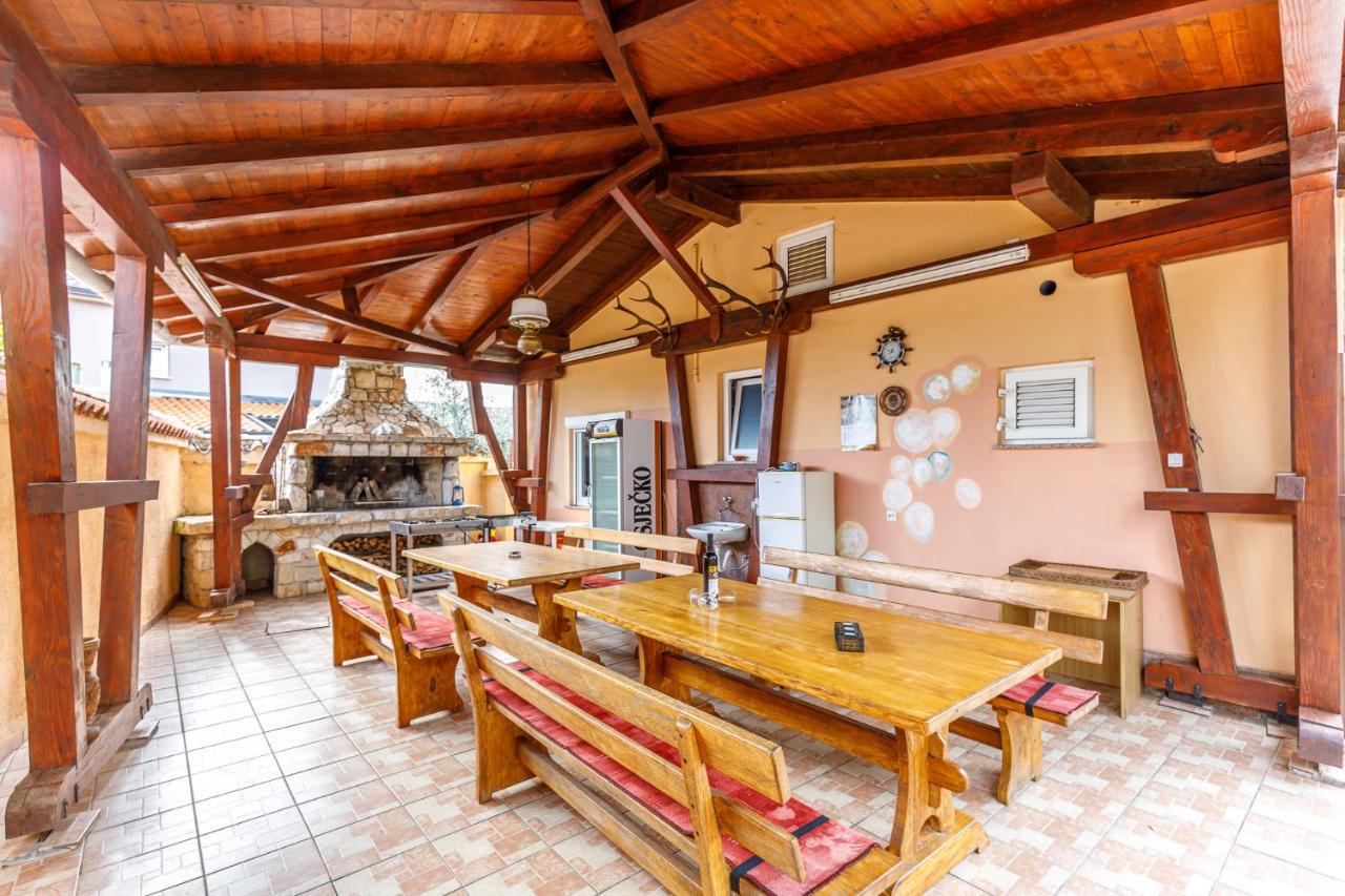 Ferienhaus Sascha In Πόρετς Εξωτερικό φωτογραφία