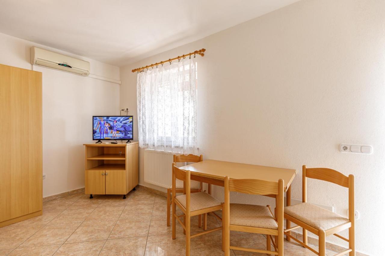 Ferienhaus Sascha In Πόρετς Εξωτερικό φωτογραφία